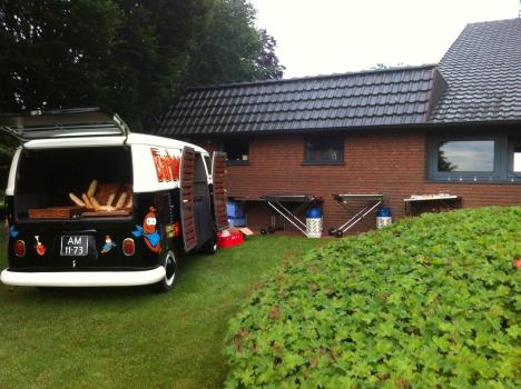 20150600_BBQbus huisfeest (2).JPG
