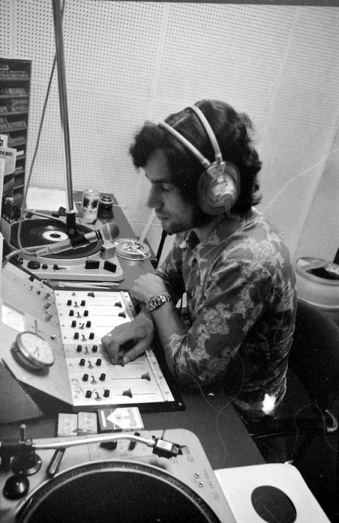 Axel.thumb.png.2f6ebdbdbb4e0b915f06b066b