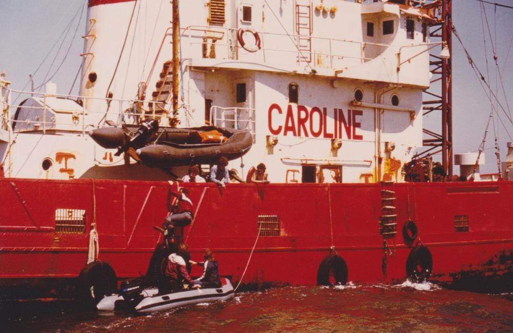 rubberboot naar Ross Revenge  augustus 1983.jpeg