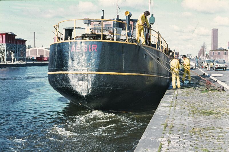 D C21 11-6-1978 Aegir dag voordat we naar Scheveningen varen proefdraaien hoofdmotor.JPG