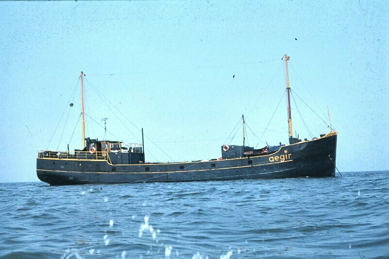 D E08 20-6-1977 Aegir deze foto is heeft later veel publiciteit gehad.JPG