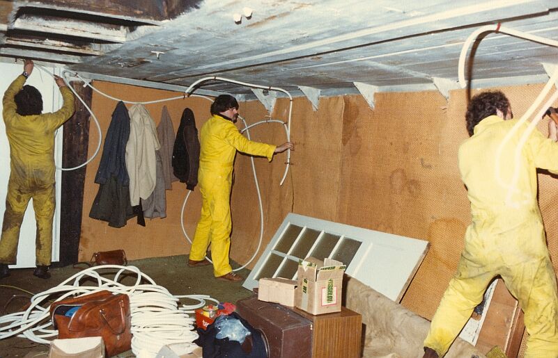 022 - 1981 Ombouw Morgenster Gerard en Ray aan het werk.jpg