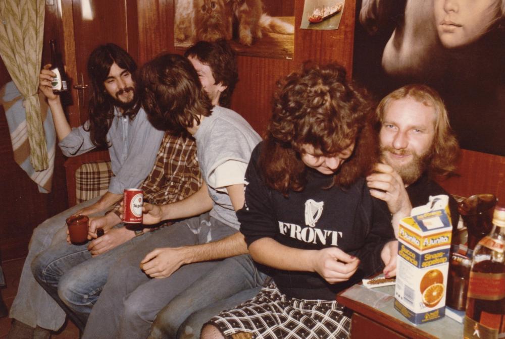 vlnr Andy Johnson, Dave Richards,Paul Mc Kenna,Samatha Dubois, Mike Barrington 1984.jpg