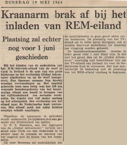 19640519_REM kraanarm brak af bij inladen REM eiland.jpg