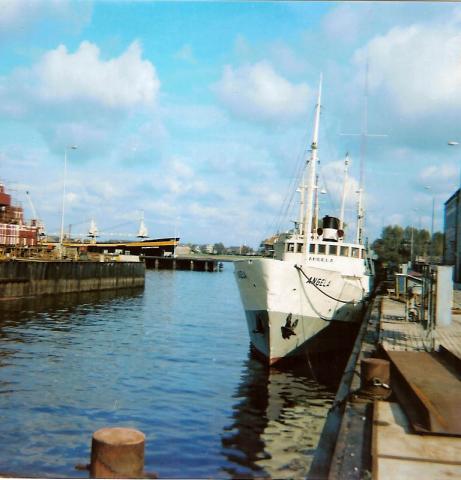 54_Mebo II_I at Slikkerveer harbour 04.jpg