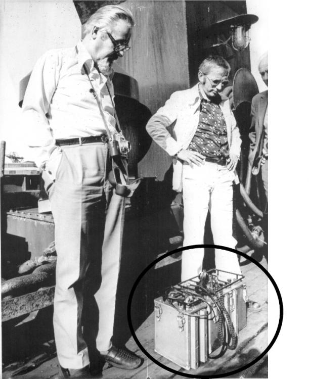 Norderney 11aug75 Bull en RCD  Adam.jpg