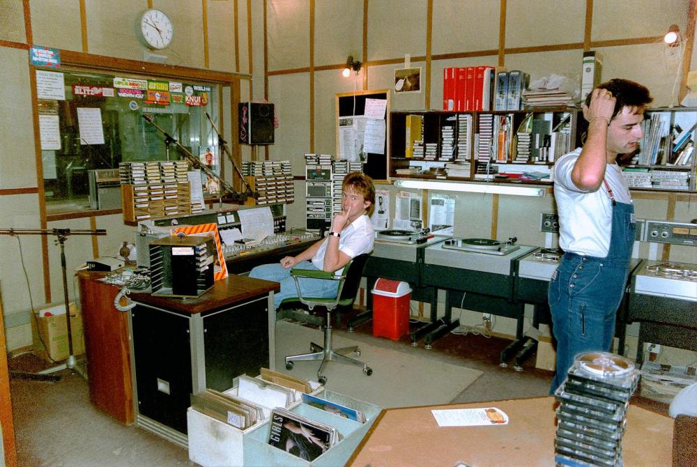 Capital radio 1986-02-20_005_abu_dhabi.jpg