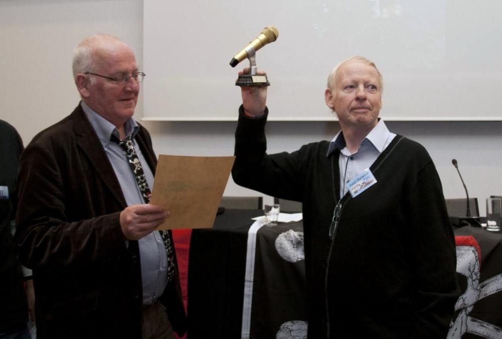 radioday2011-09-awardceremony-38.jpg