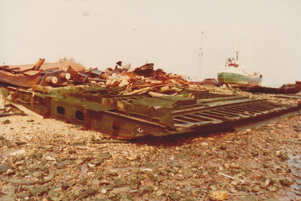 bodemplaat MV magdalena bij Van der Maarel 1982.jpeg