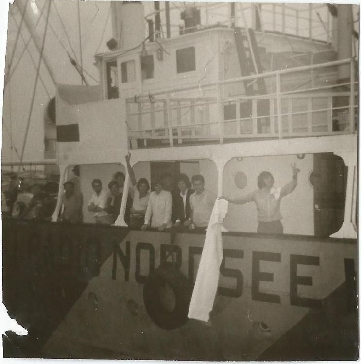 Mebo2 August 7 1970 Lord Archer Surrender0002.jpg