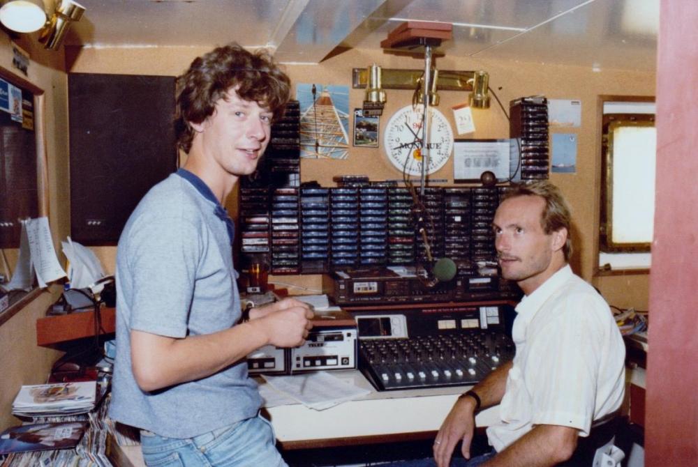 ArieSwetsAdRobertsRadioMonique1985.jpg
