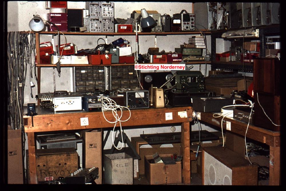 Werkplaats Karel  Technici Utr Weg-kleur kopie.jpg