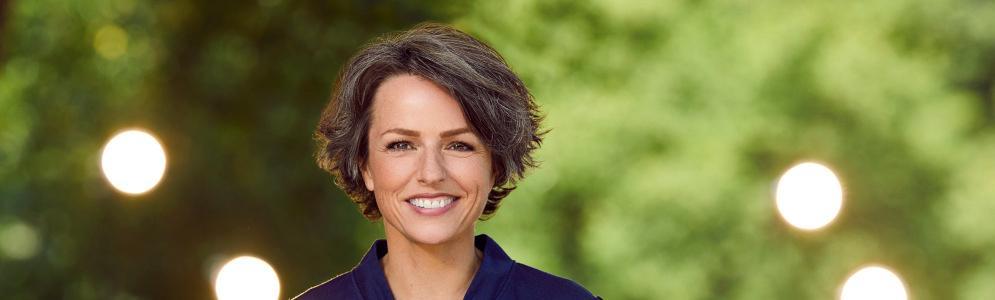 Opium viert jubileum, vernieuwingen en nominatie