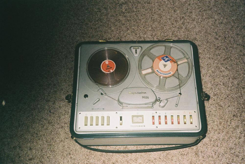 hitmuseum telefunken M24.JPG