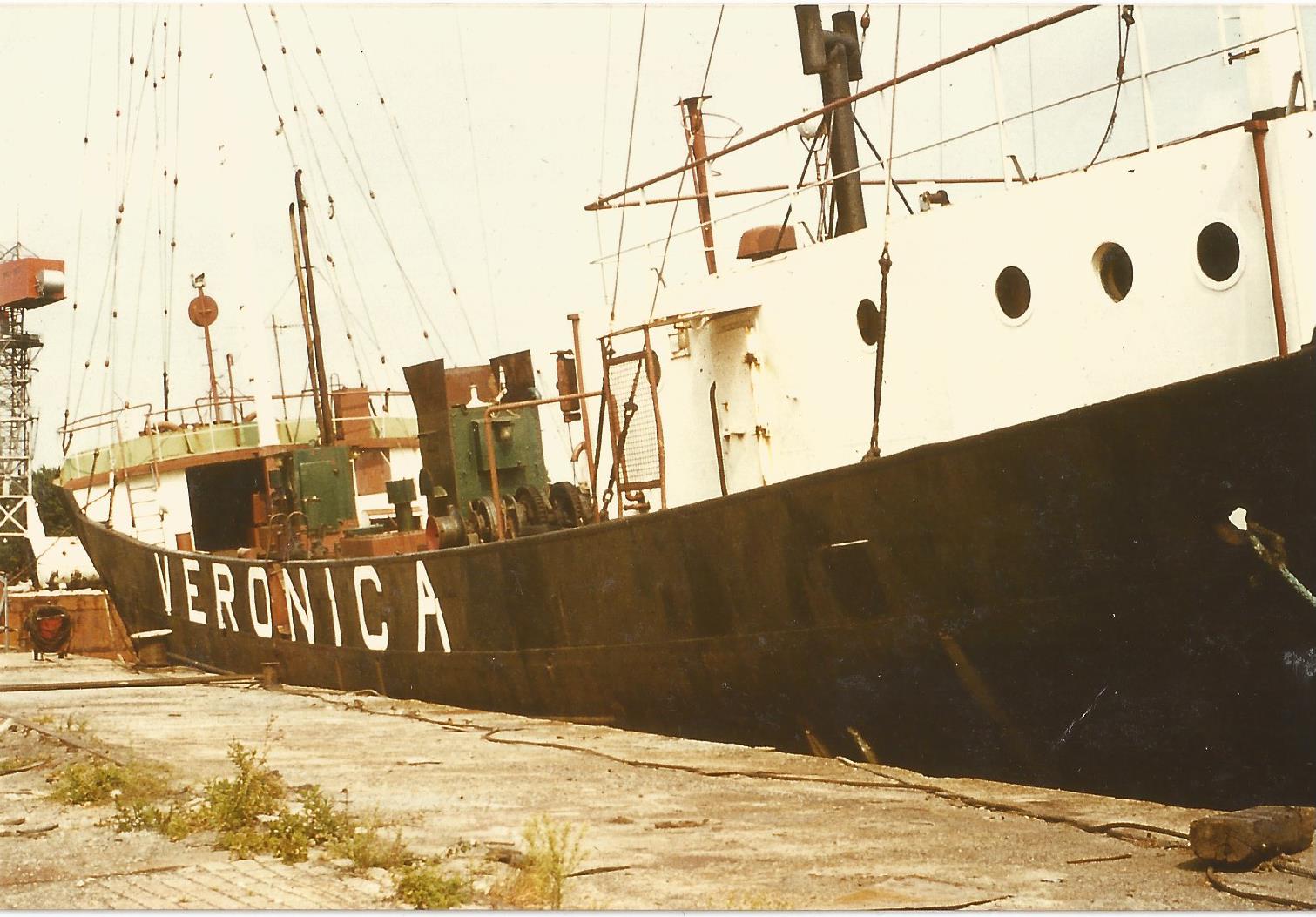 Bezoek aan de Mebo2 en Norderney op 27 December 1975 Zeezenders