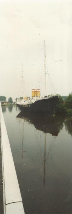 Norderney 1994 1e renovatie Oosterhamrikkanaal.jpg