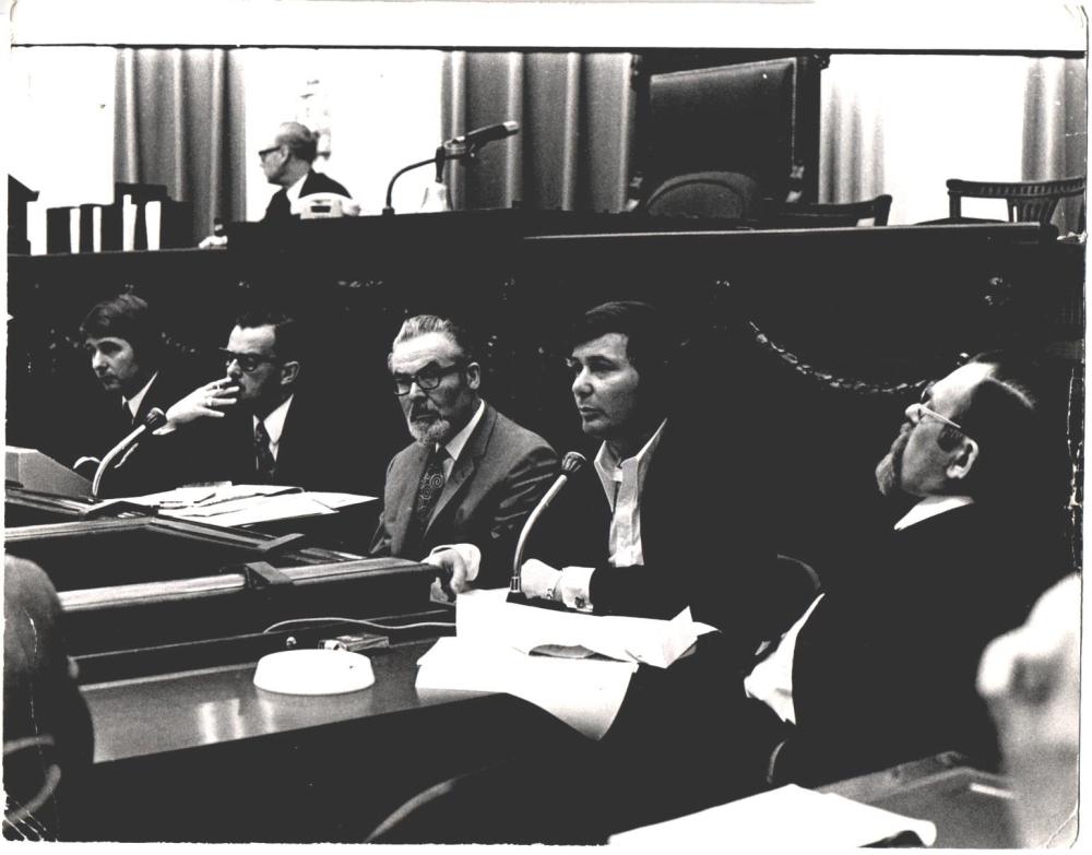 18 Ap Bull Out Bordewijk   kopie.jpg