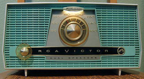 RCA Victor Dual Speaker..jpg