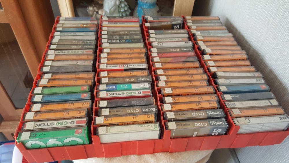 Cassettes.jpg