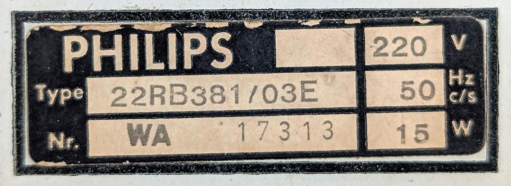 Philips 22RB381 03E (4).jpg